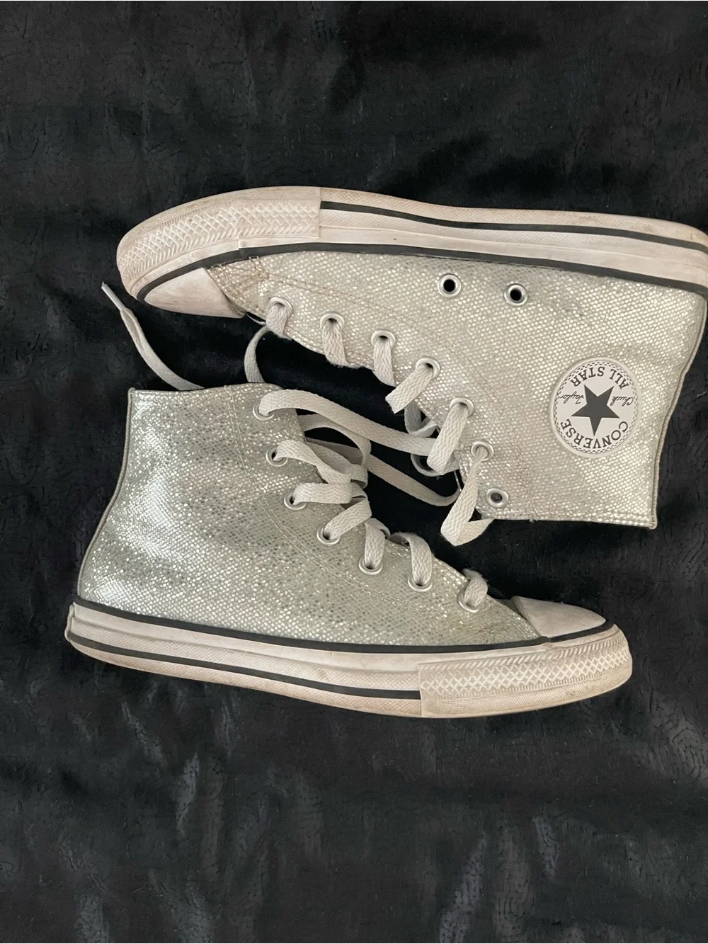 Converse Girl’s High Top Sneakers in Silver Glitter